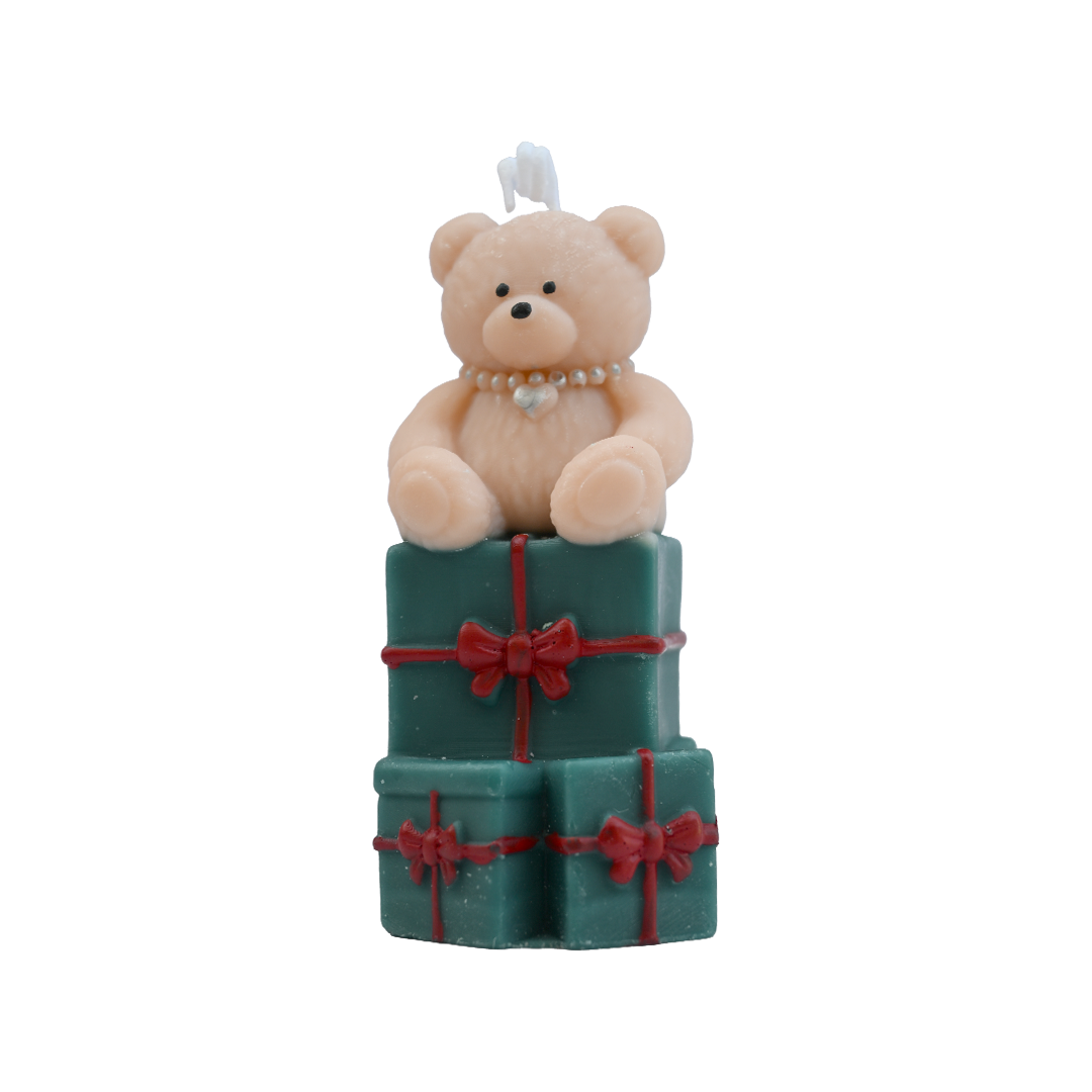 Cute Bear With Green Gifts Candle